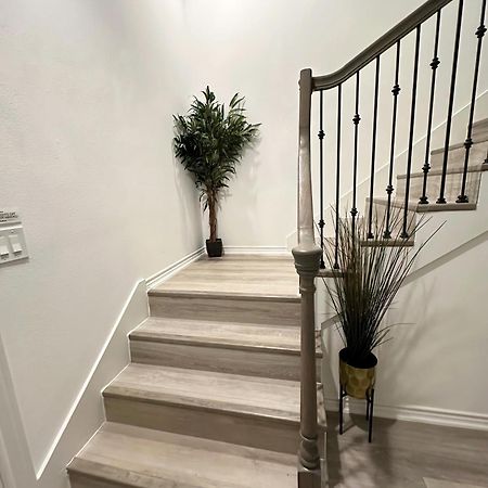 Luxe Three Story Duplex Near Downtown & Med Center Villa Houston Kültér fotó