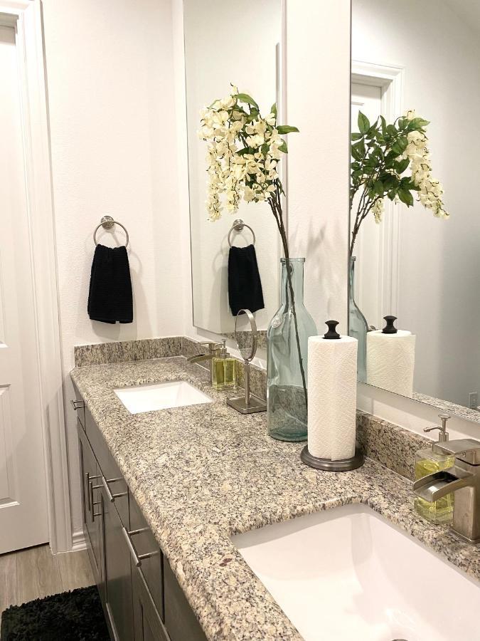 Luxe Three Story Duplex Near Downtown & Med Center Villa Houston Kültér fotó